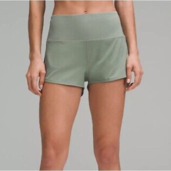 HR Lulu Speed up Shorts - Picture 1 of 6
